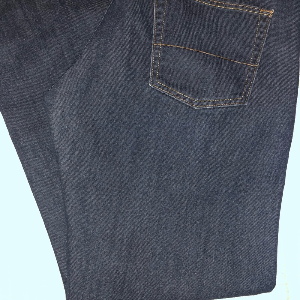 Levi’s - Picture 4 of 5